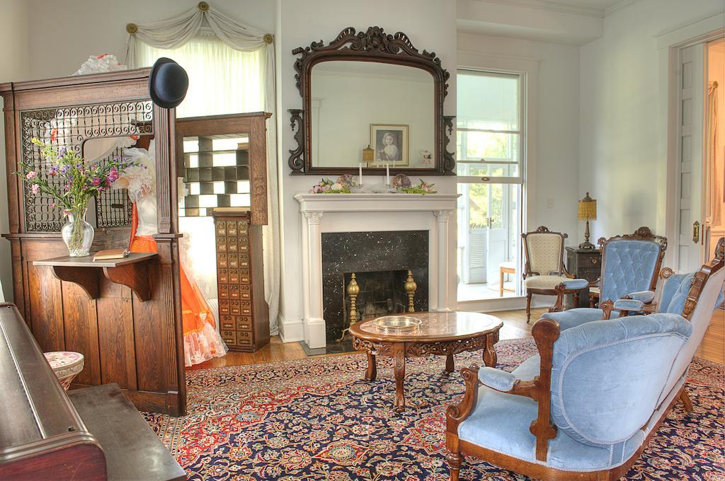 The Jackie O' House Bed And Breakfast โคลัมบัส ภายนอก รูปภาพ